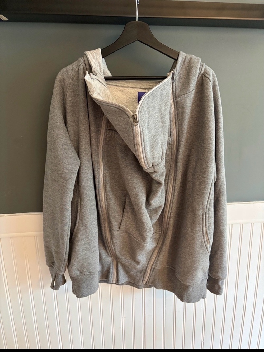 Seraphine Maternity 3 in 1 Hoodie - Picture 5 of 7